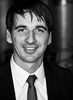 mitarbeiterbild_peglow_5 mitarbeiterbild_peglow_5